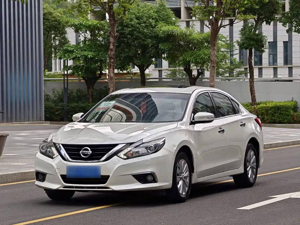 Nissan Teana 2019