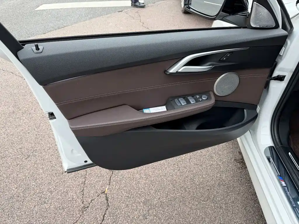 BMW 1 Series — миниатюра 6