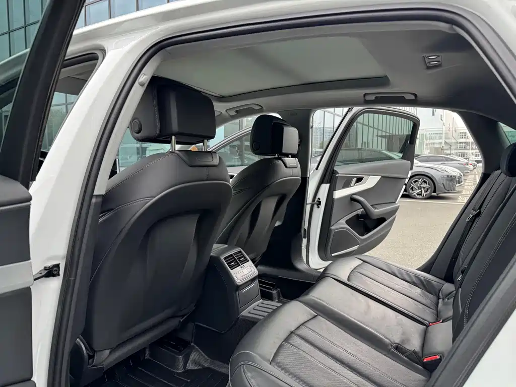 Audi A4L — миниатюра 9