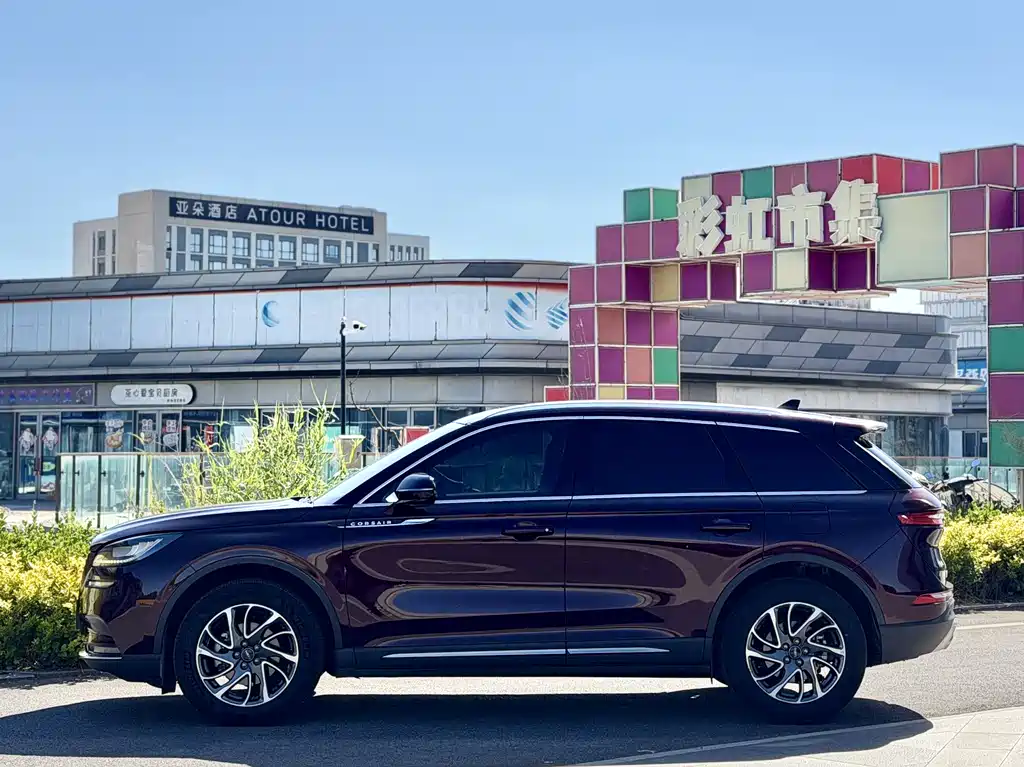 Lincoln Corsair 2021 2.0T
