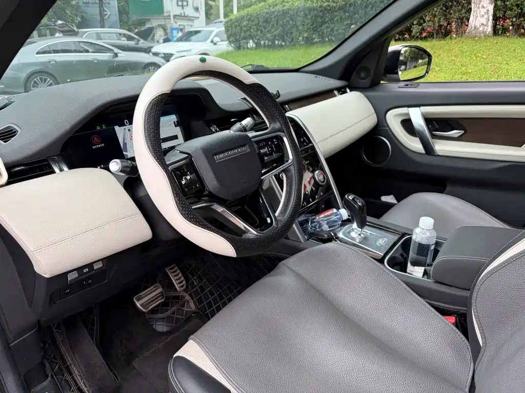 Land Rover Discovery Sport — миниатюра 7