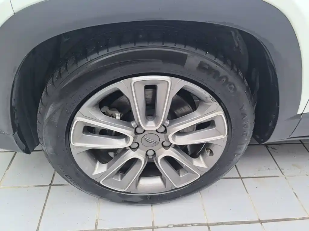 Geely Icon — миниатюра 23
