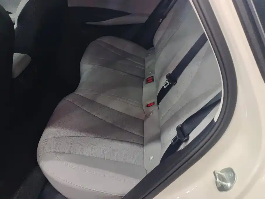 BYD Seal 06 — миниатюра 11