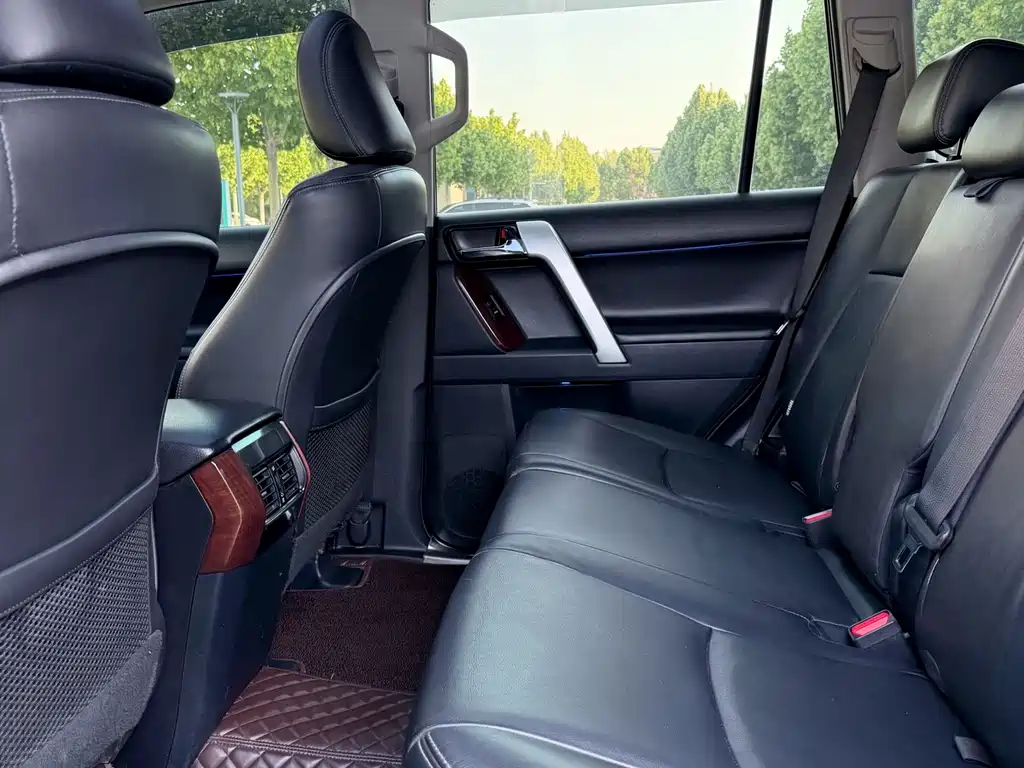Toyota Land Cruiser Prado 2016 3.5L AT TX-L