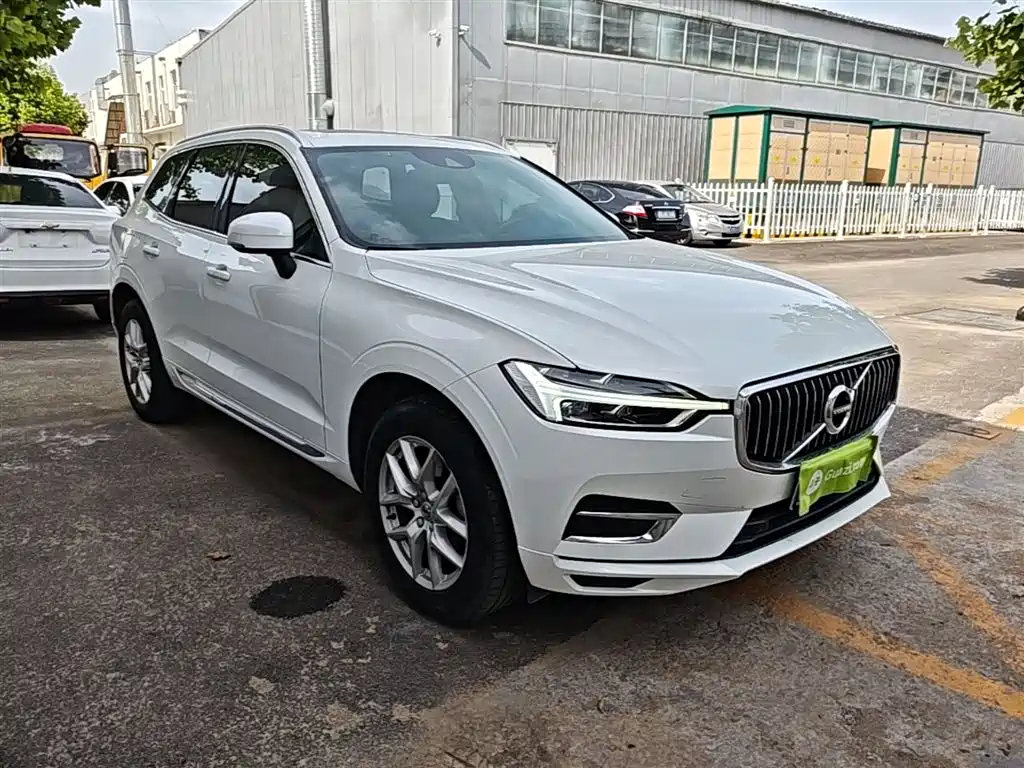 Volvo XC60 2021 T5 Luxury