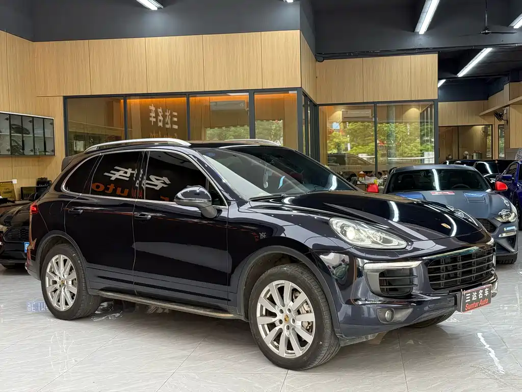 Porsche Cayenne — миниатюра 3
