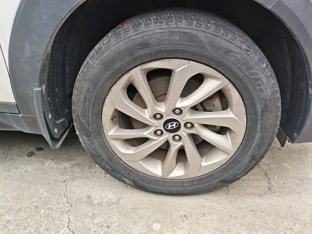 Hyundai Tucson — миниатюра 24
