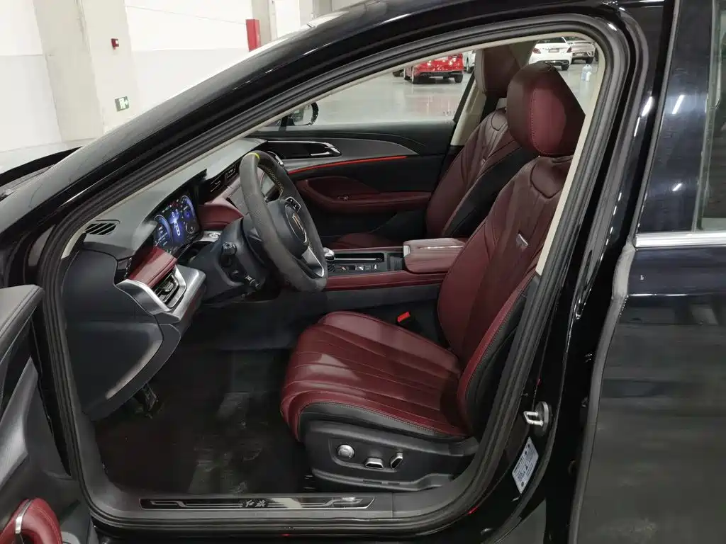 Hongqi Hongqi H5 — миниатюра 10