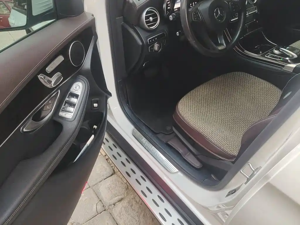 Mercedes-Benz GLC — миниатюра 12