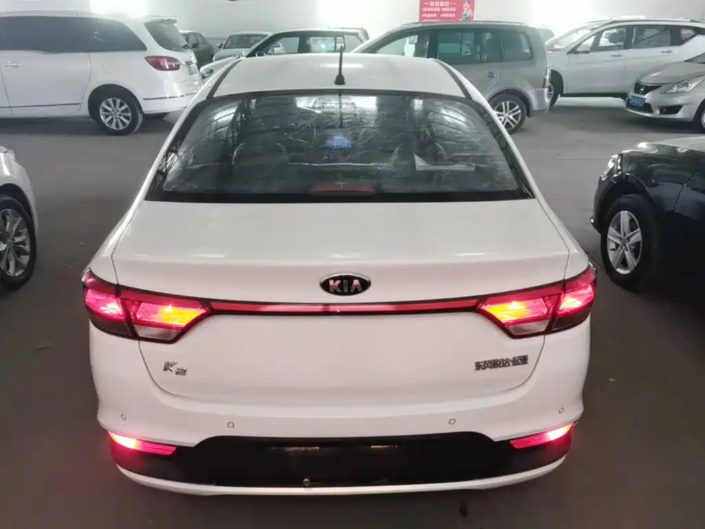 Kia K2 — миниатюра 6