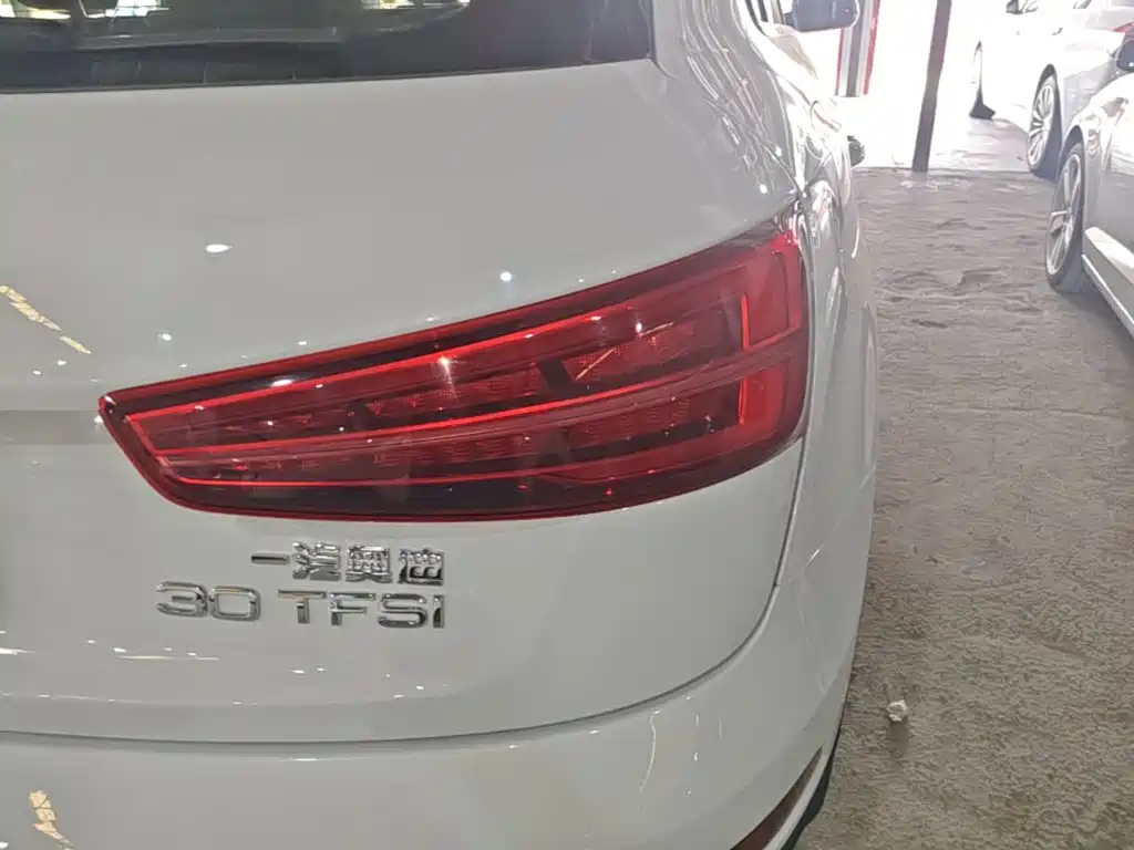 Audi Q3 — миниатюра 8