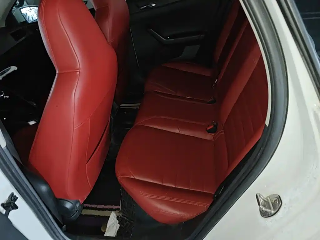 Volkswagen Polo — миниатюра 17