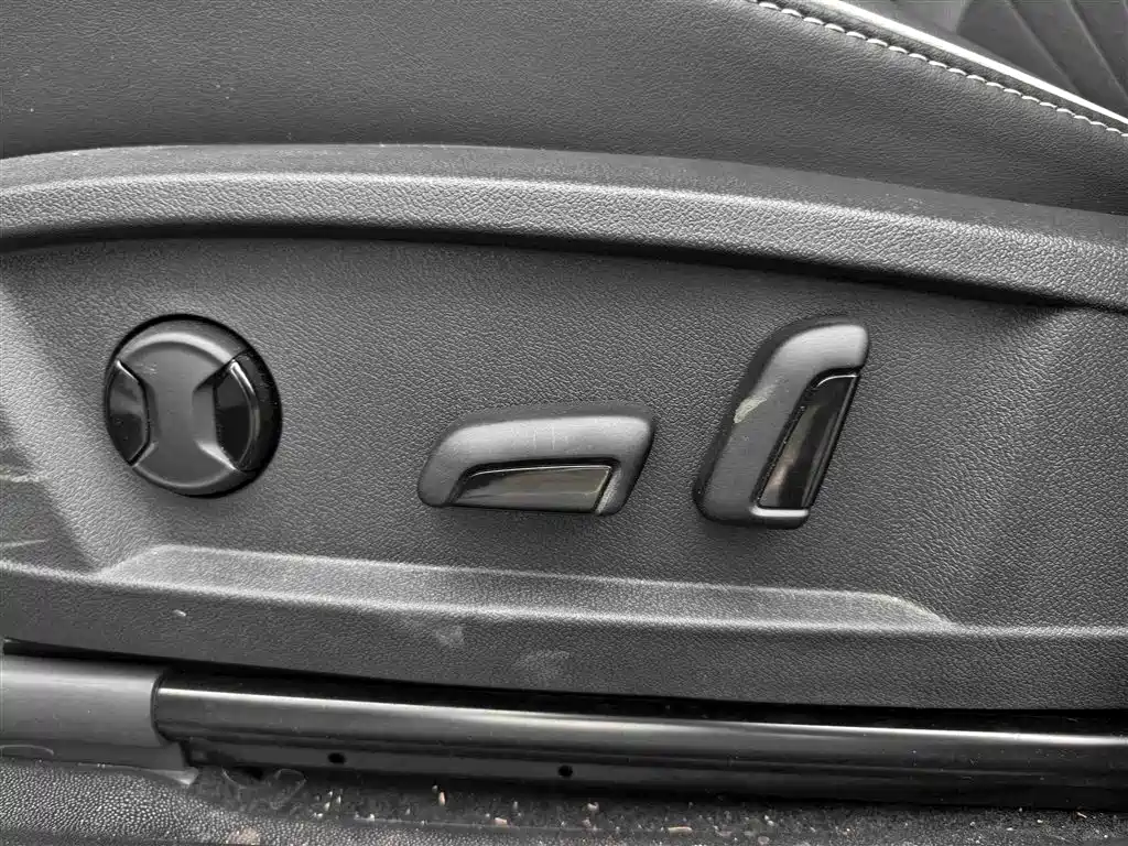 Volkswagen ID.3 — миниатюра 6
