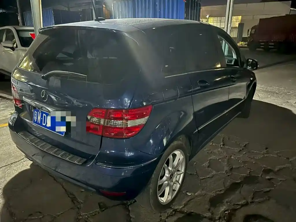 Mercedes-Benz B-Class — миниатюра 6