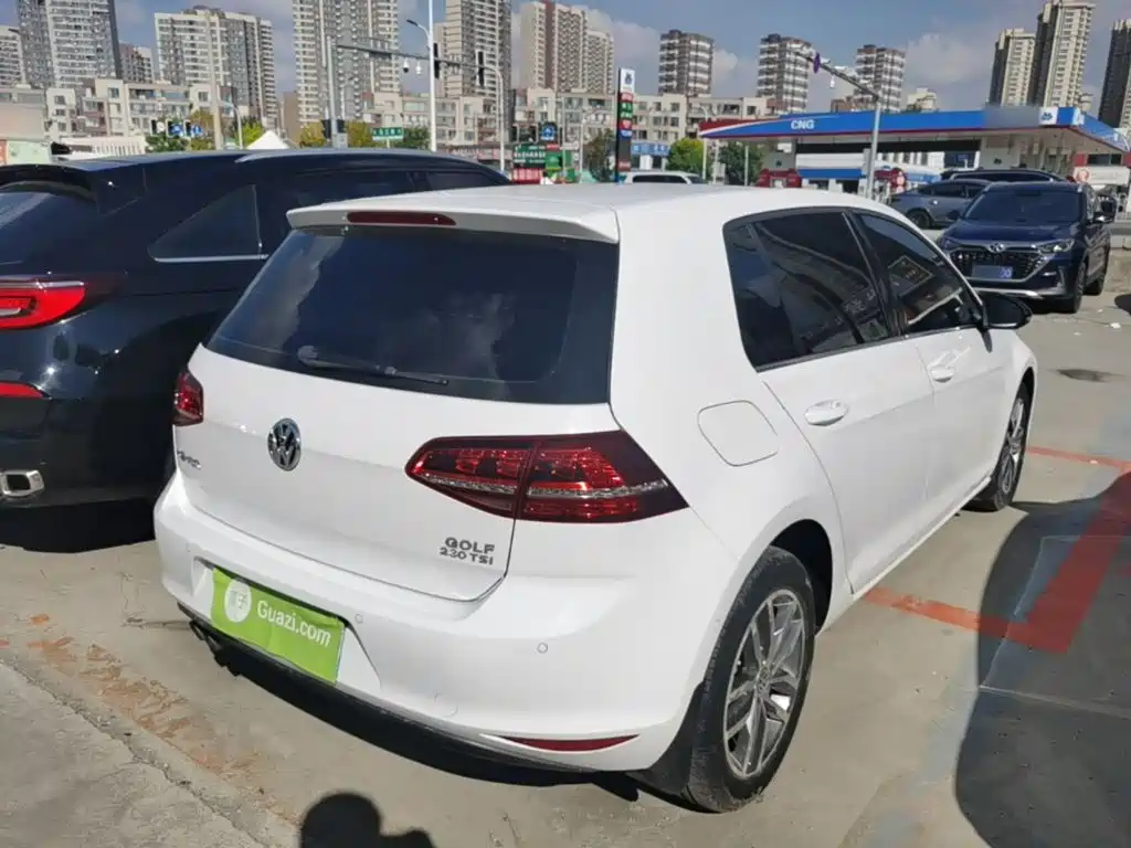 Volkswagen Golf — миниатюра 7