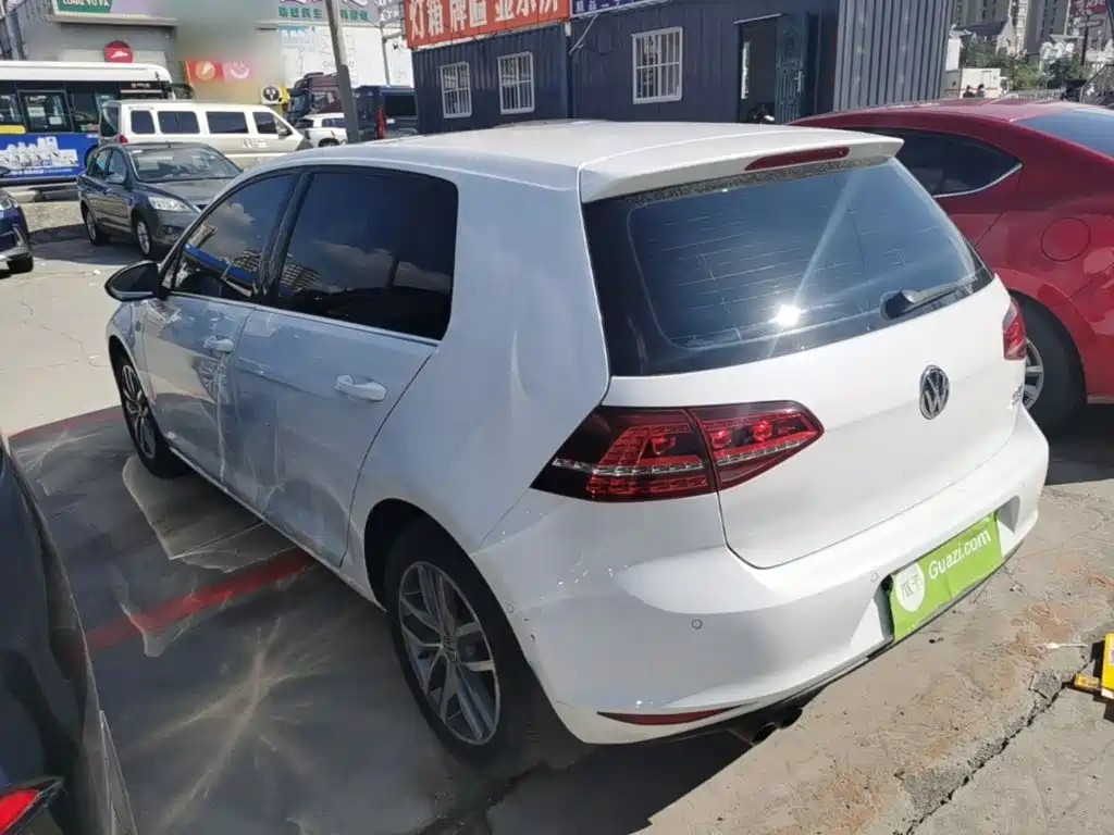 Volkswagen Golf — миниатюра 5
