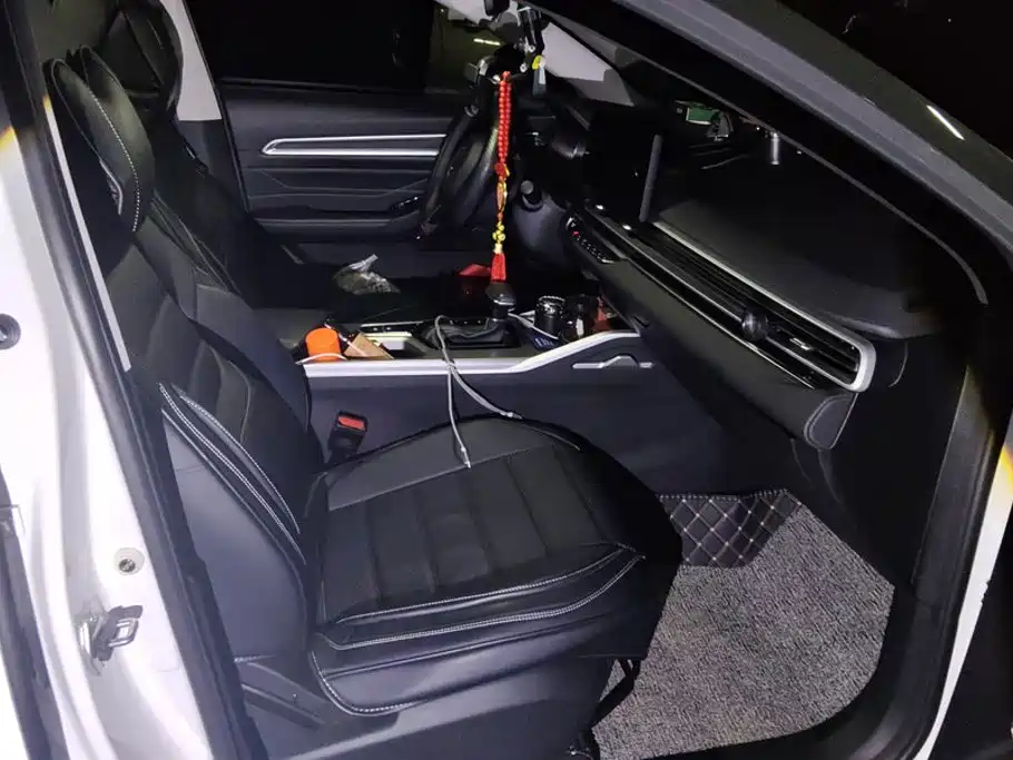 Geely Emgrand — миниатюра 8