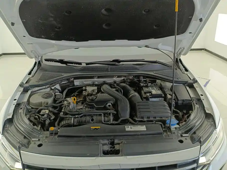 Volkswagen Lavida — миниатюра 10
