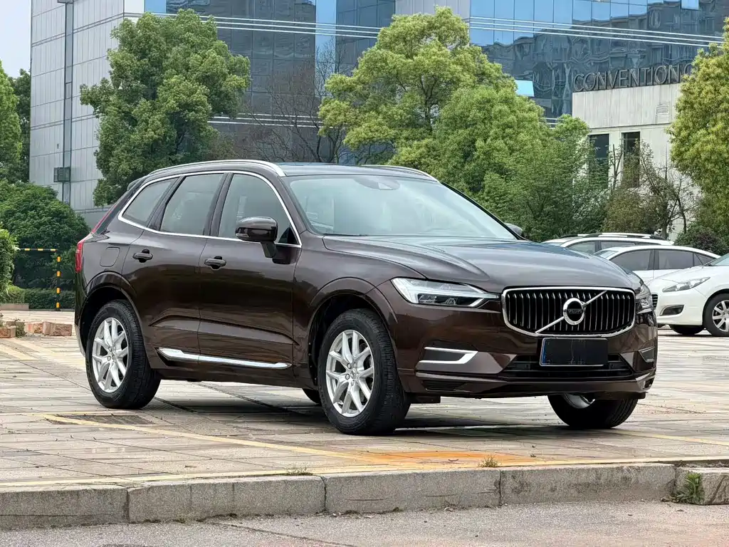 Volvo XC60 2019
