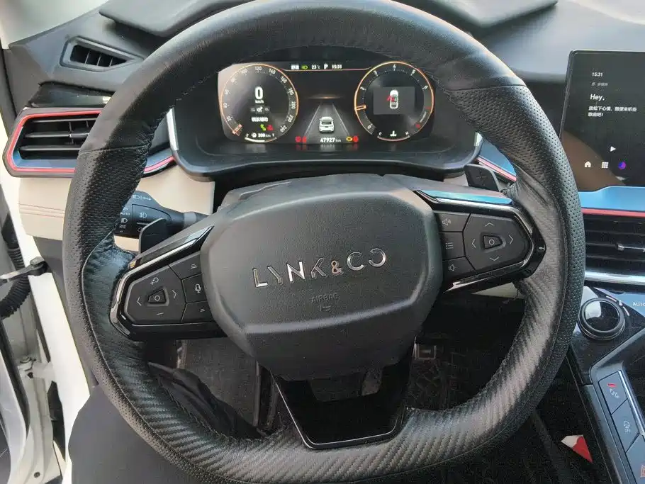 Lynk & Co 06 — миниатюра 15