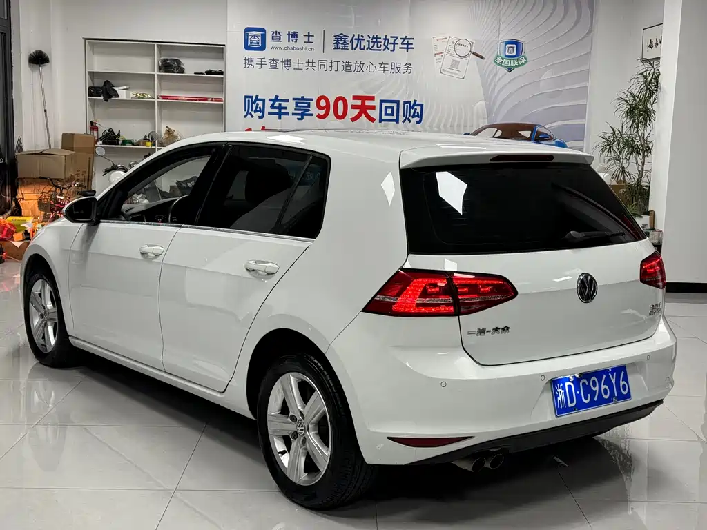 Volkswagen Golf — миниатюра 3