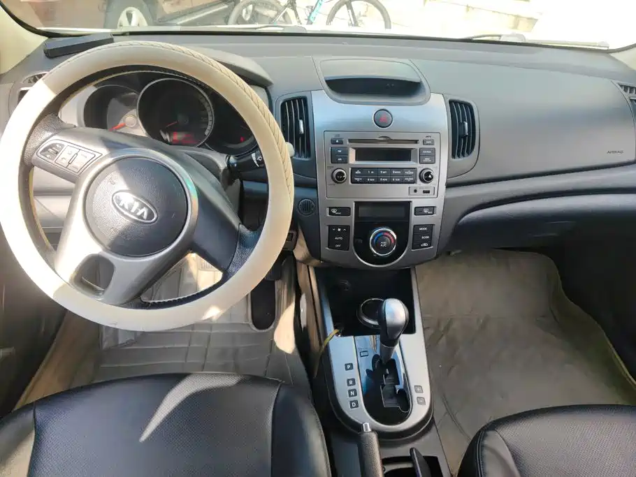 Kia Forte — миниатюра 12