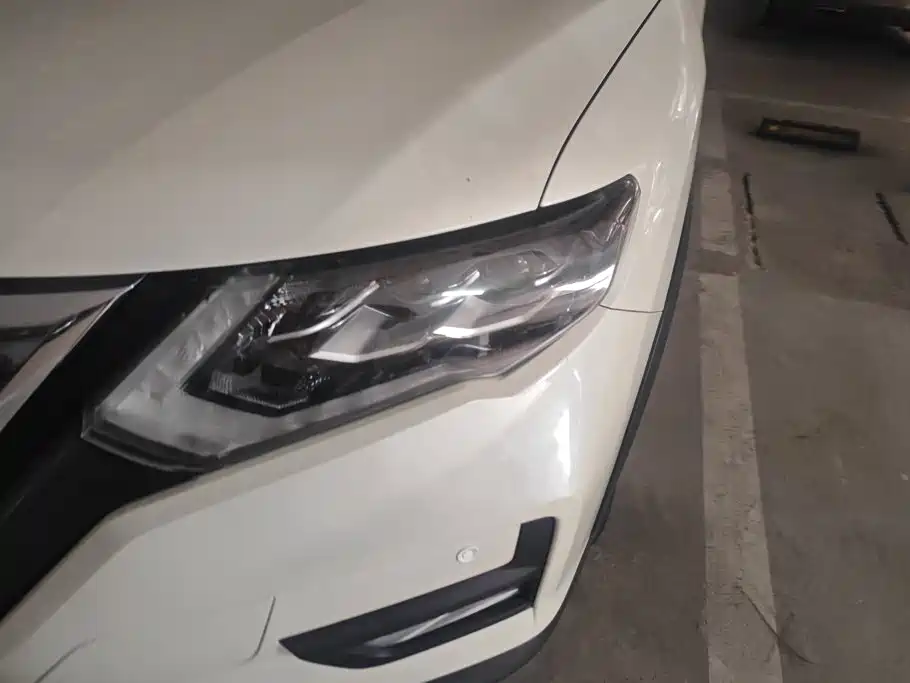 Nissan X-Trail — миниатюра 5