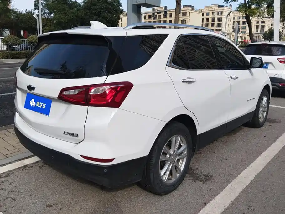 Chevrolet Equinox — миниатюра 3