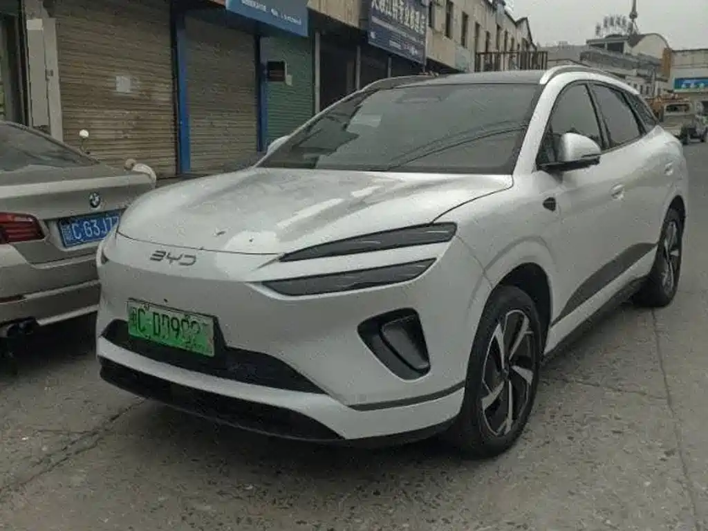BYD Sealion 06