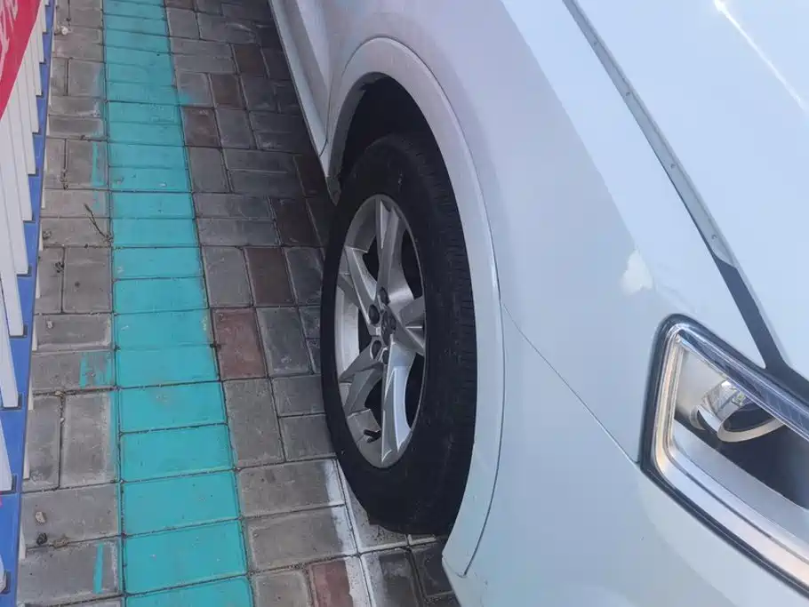 Audi Q3 — миниатюра 6