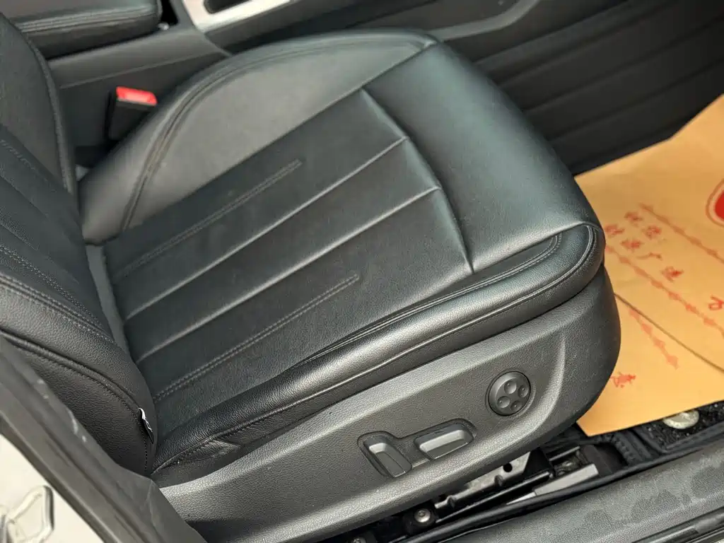 Audi A4L — миниатюра 17