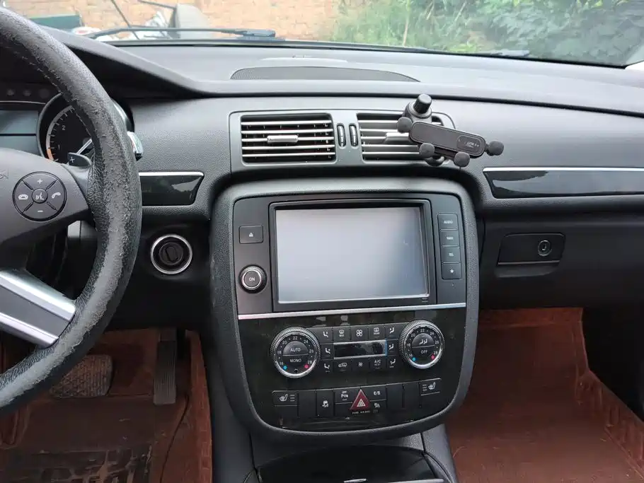 Mercedes-Benz R-Class — миниатюра 13