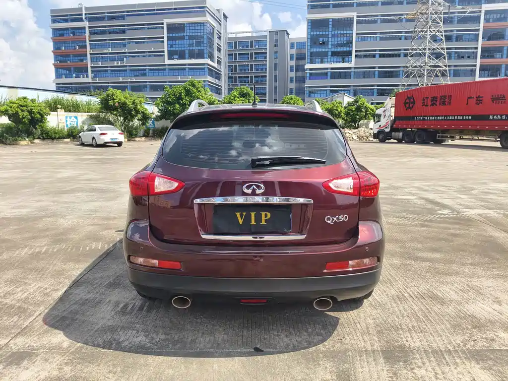 Infiniti QX50 (Import) — миниатюра 5