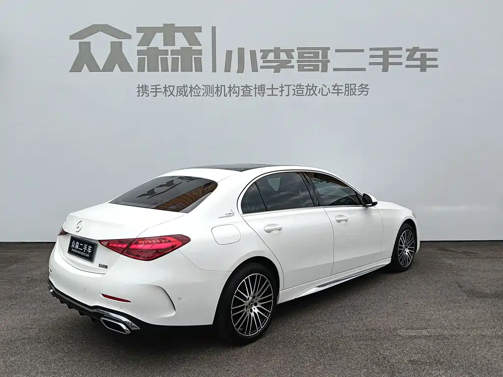 Mercedes-Benz C-Class — миниатюра 6