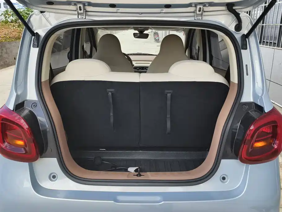 Wuling MINIEV — миниатюра 4