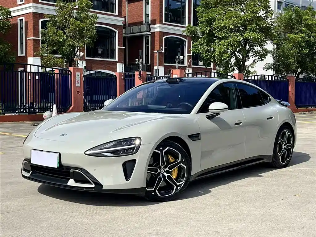 XIAOMI CAR XIAOMI SU7