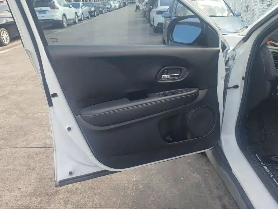 Honda Vezel — миниатюра 7