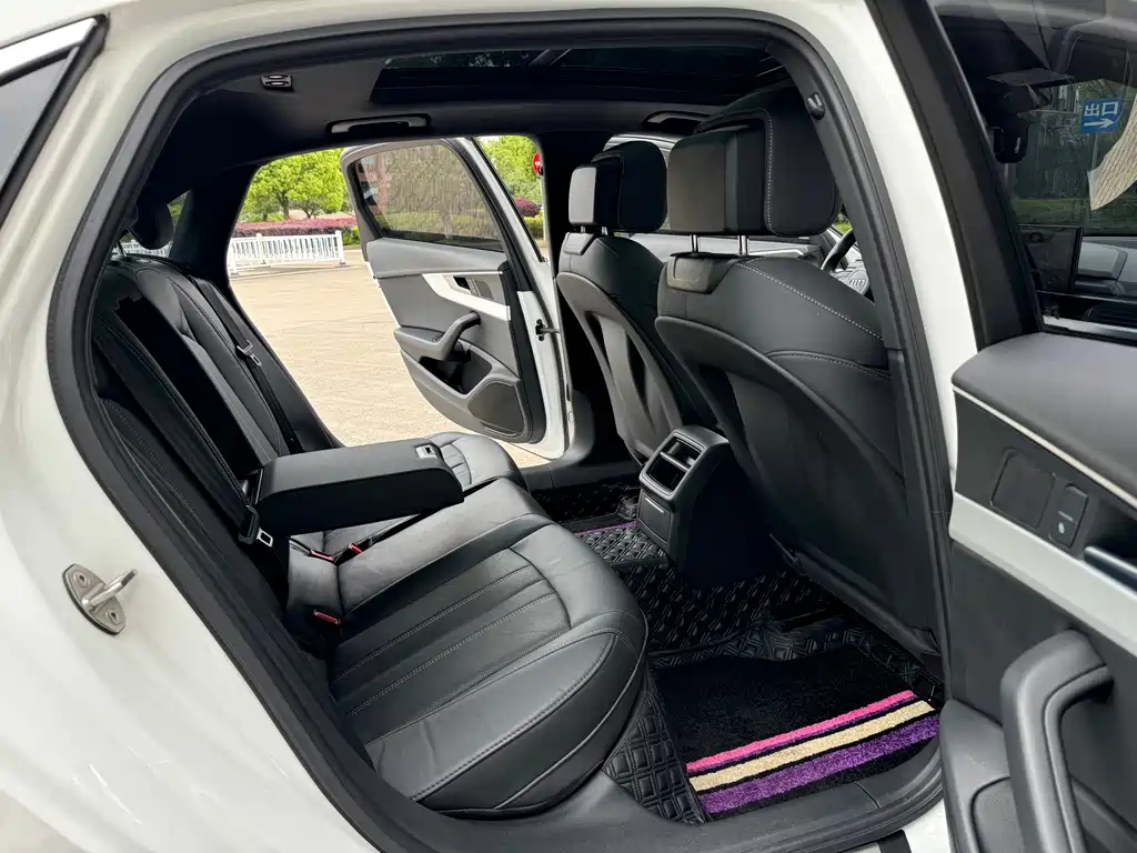 Audi A4L — миниатюра 8