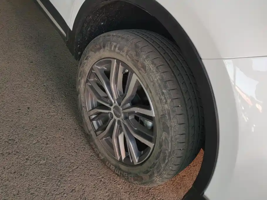 Geely Boyue — миниатюра 6