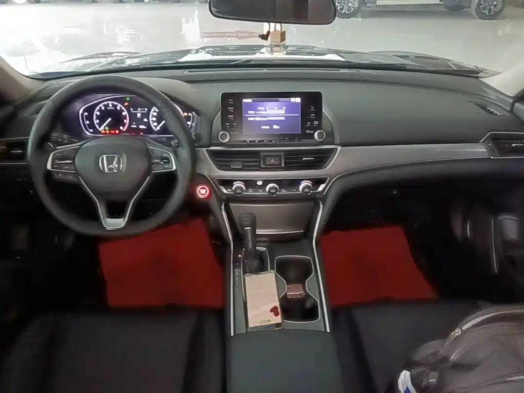 Honda Accord — миниатюра 10