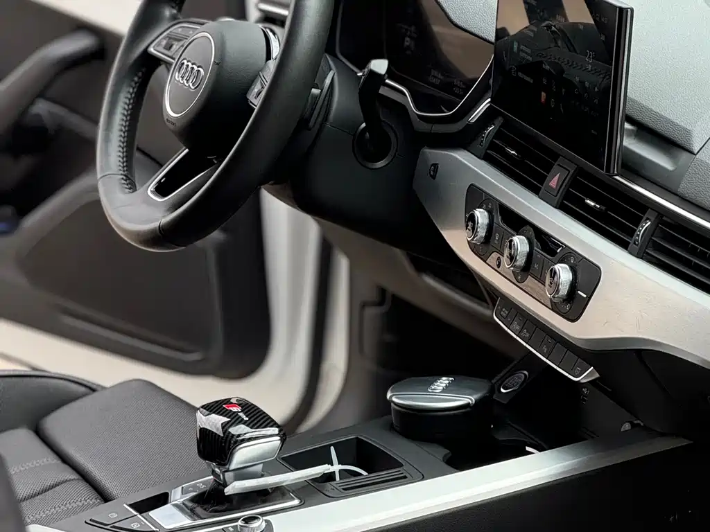 Audi A4L — миниатюра 16