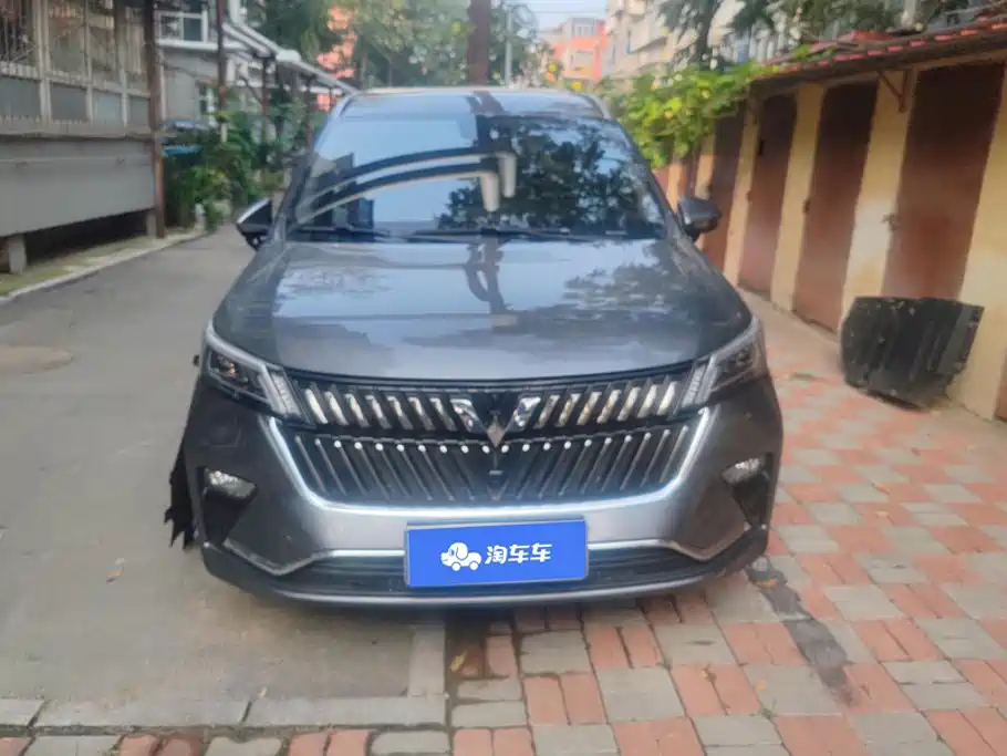 Wuling Jiachen — миниатюра 2