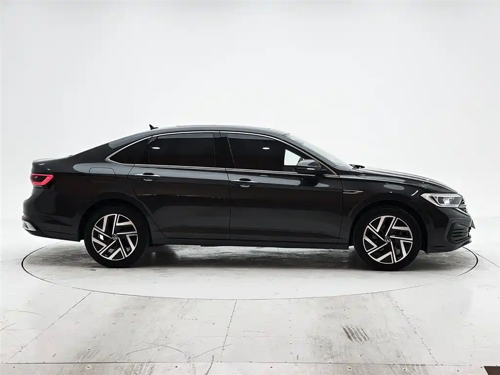 Volkswagen Sagitar 2023 280TSI DSG Lite