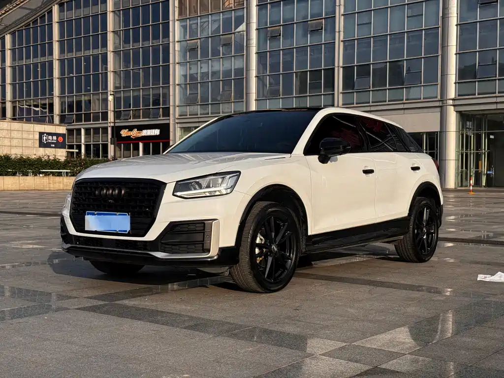 Audi Q2L 2021