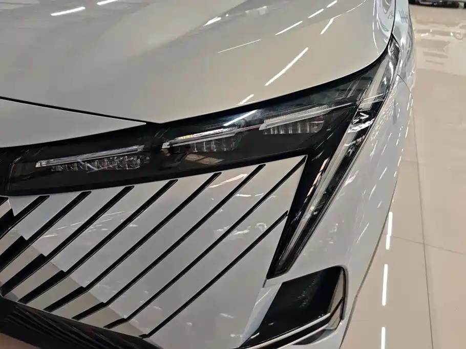 GAC Motor Shadow Cool — миниатюра 5