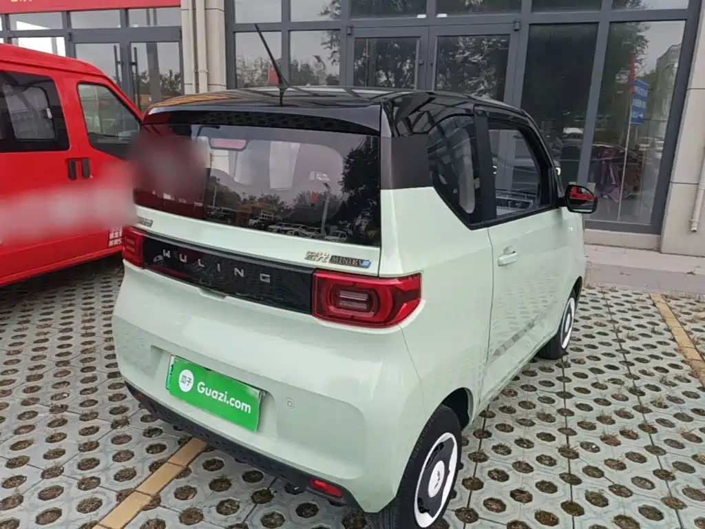 Wuling MINIEV — миниатюра 7