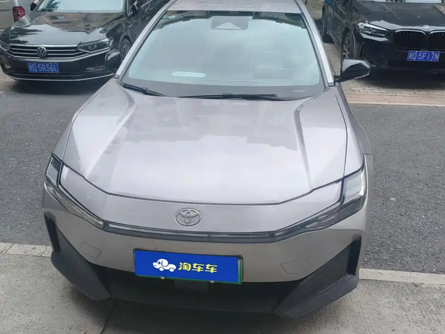 Toyota bZ3 — миниатюра 2