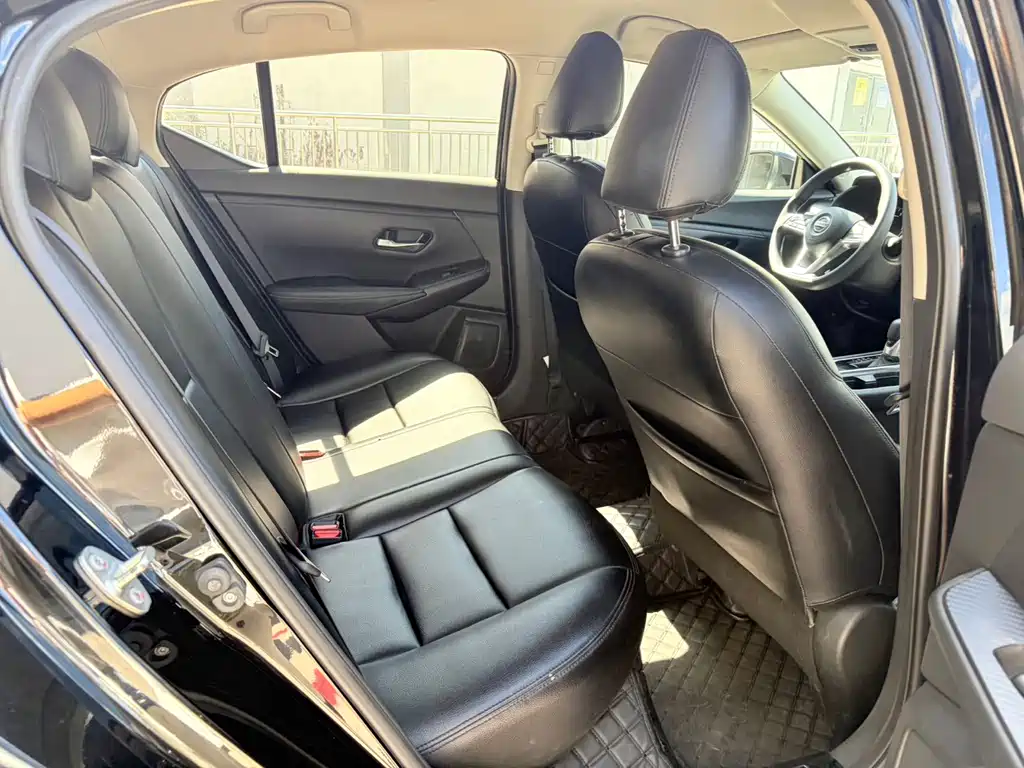 Nissan Sylphy — миниатюра 9