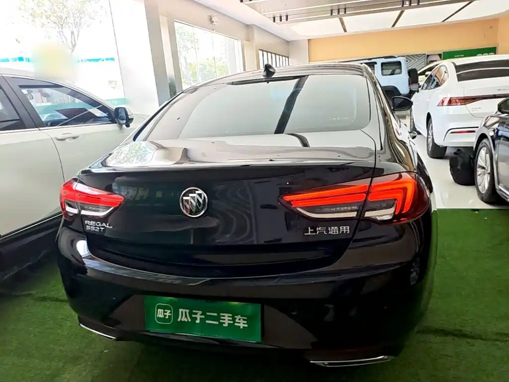 Buick Regal — миниатюра 4