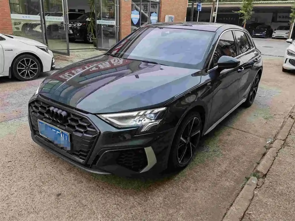Audi A3 2021 Sportback 35 TFSI Fashion Sport Type